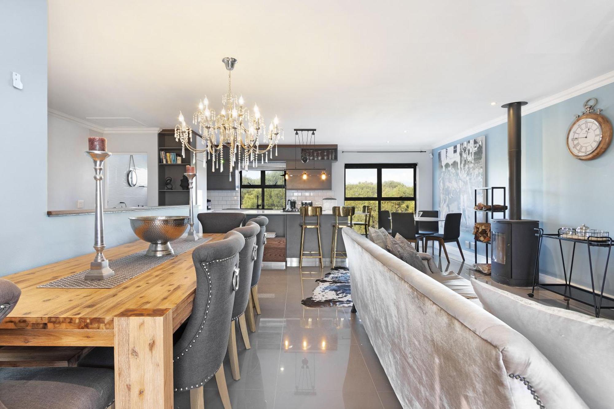 Island View 28 Apartment Bloubergstrand