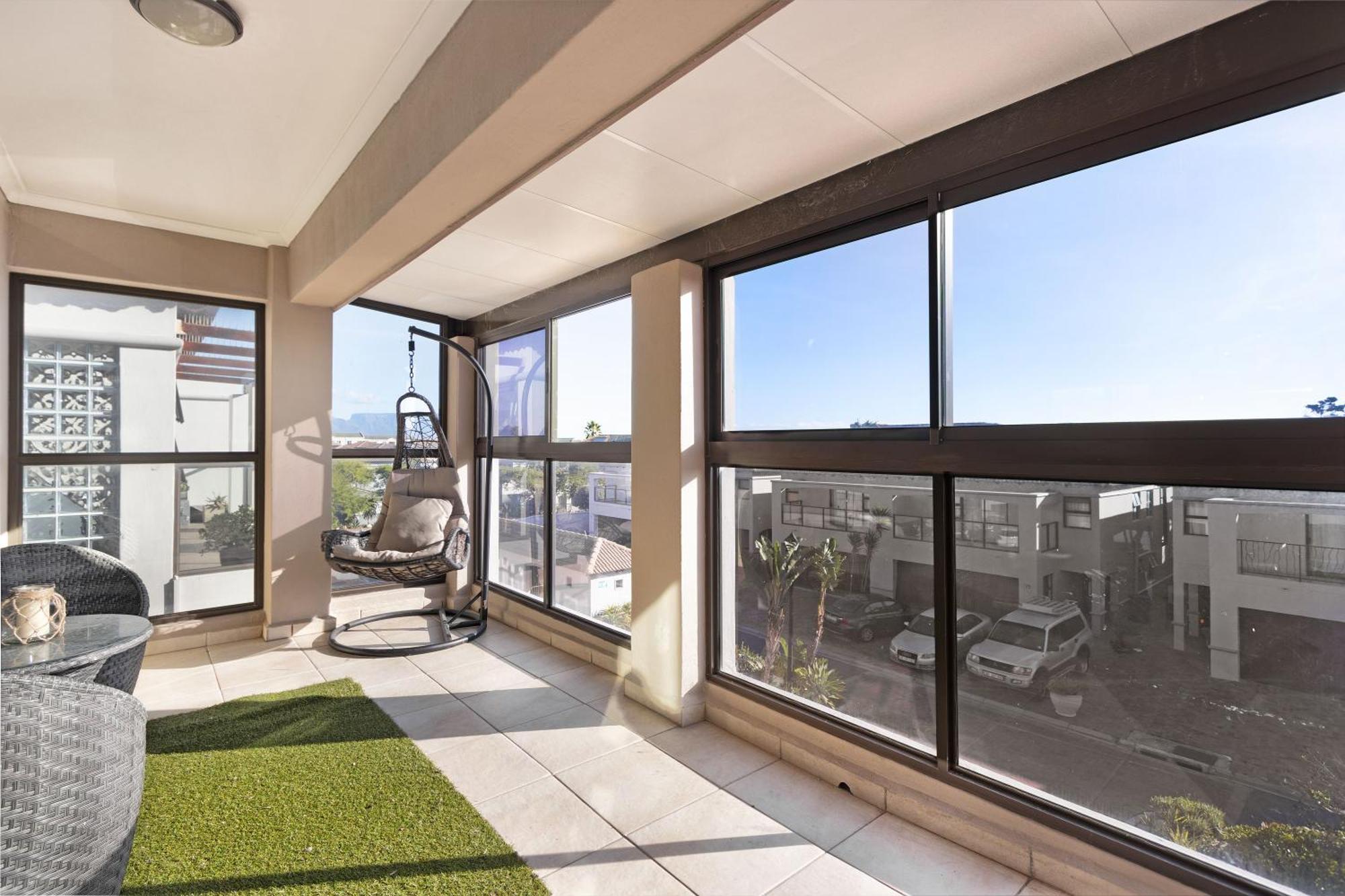Island View 28 By Host Agents * Bloubergstrand